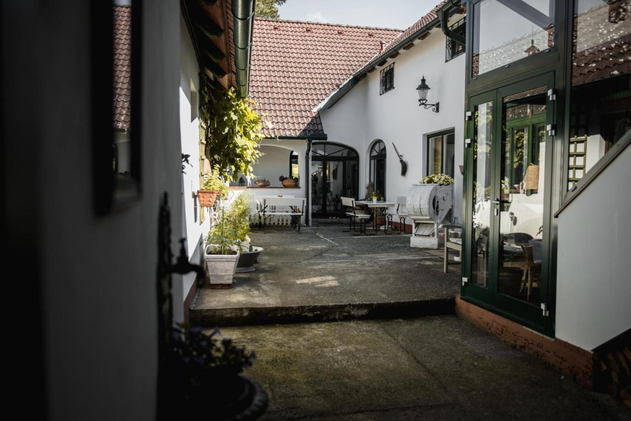 Derhofrat Apartment Litzelsdorf Exterior photo